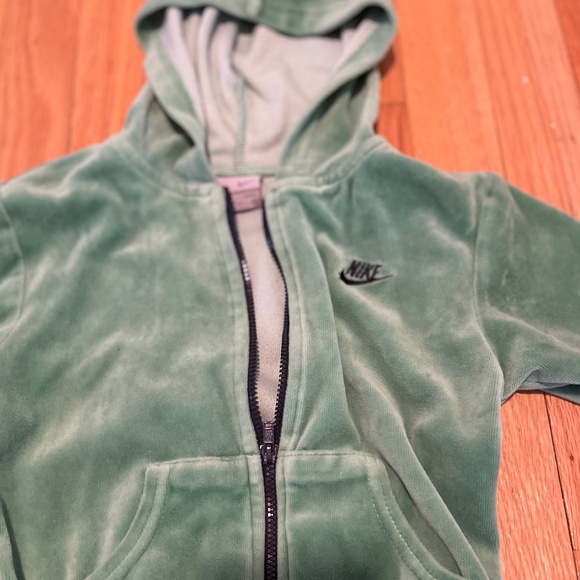 Nike 24M Green Velour Jumpsuit – Soft, Cozy, Slight Fade - Picture 6 of 9